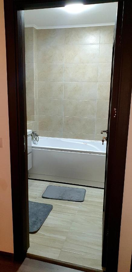 Appartement Apartament Max Mamaia Nord à Năvodari Extérieur photo