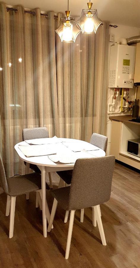 Appartement Apartament Max Mamaia Nord à Năvodari Extérieur photo